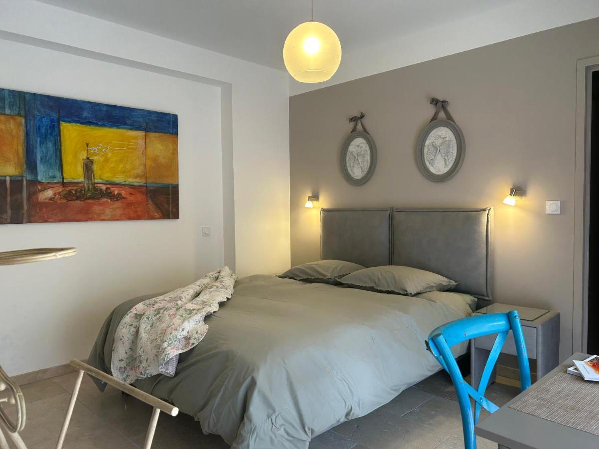 Bed and Breakfast Au Ciel Etoile Castillon-du-Gard Zewnętrze zdjęcie