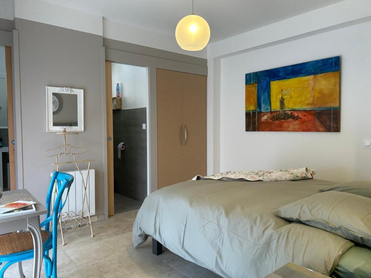 Bed and Breakfast Au Ciel Etoile Castillon-du-Gard Zewnętrze zdjęcie